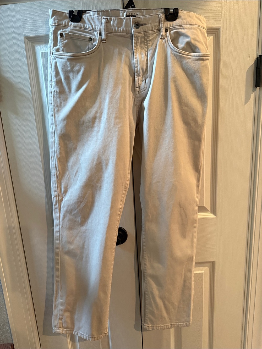 Joseph Abboud Off White Straight-Leg Jeans